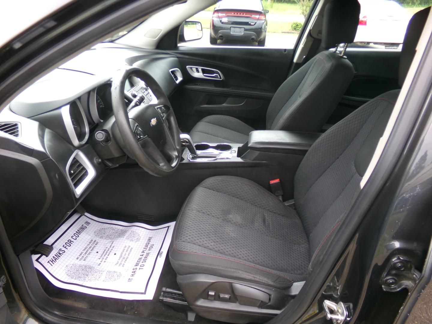 2012 Gray /Black Chevrolet Equinox (2GNALBEK9C1) , located at 401 First NE, Bearden, AR, 71720, (870) 687-3414, 33.726528, -92.611519 - Photo#7